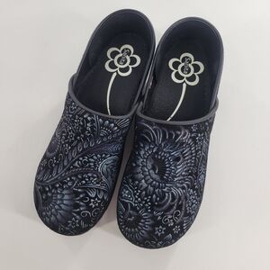 Sanita Professional Clog Size 41 Paisley Prints Blue Black